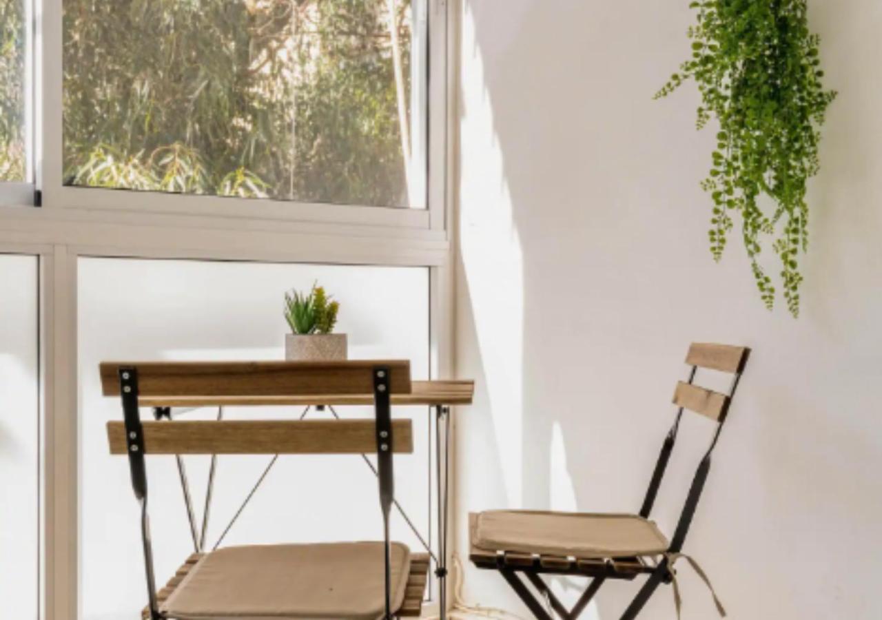 Central 1Br Oasis, Fast Fiber Wifi, Free Parking, Free Netflix With Shelter Haifa Kültér fotó